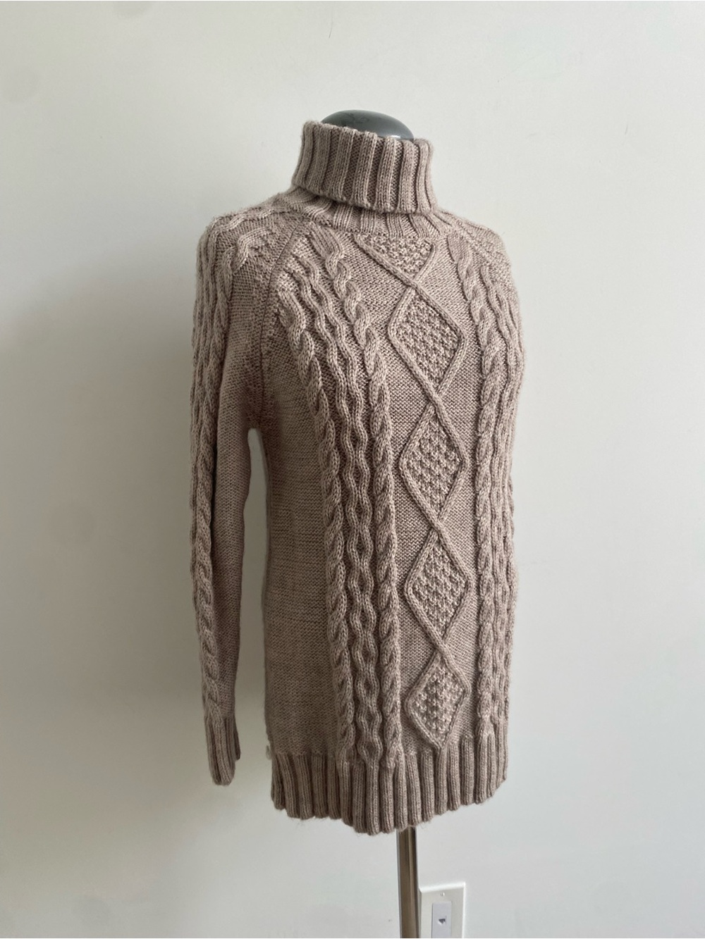 Cozy Cable Knit Turtleneck Sweater - Taupe